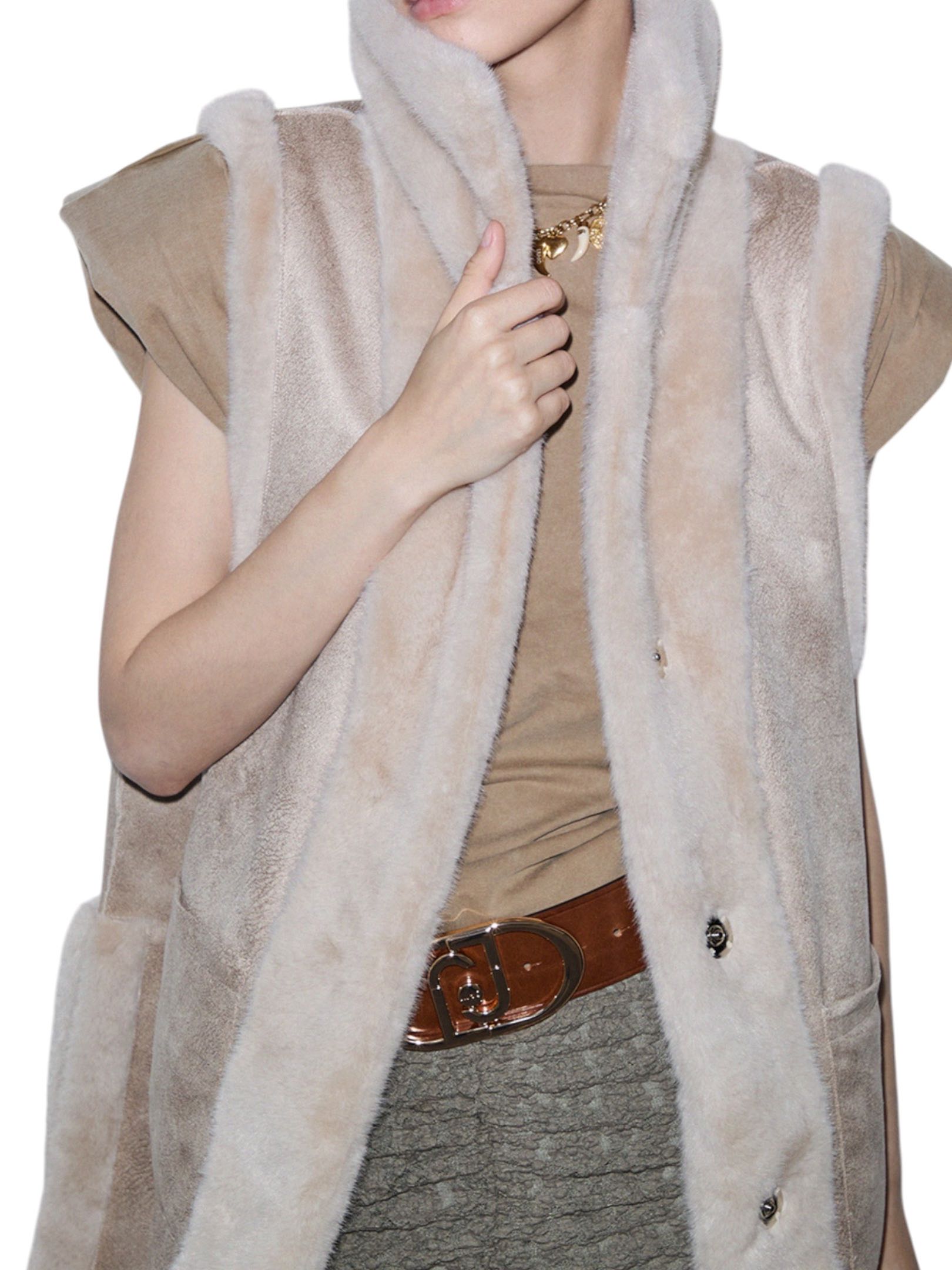 LIU JO - GILET BEIGE LUNGO IN PELO - immagine 3